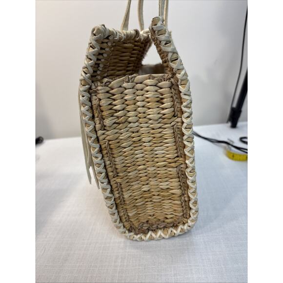 En Shalla Boho Western Coastal Wicker Kid Leather Fringe Woven Basket Tote - Picture 4 of 16